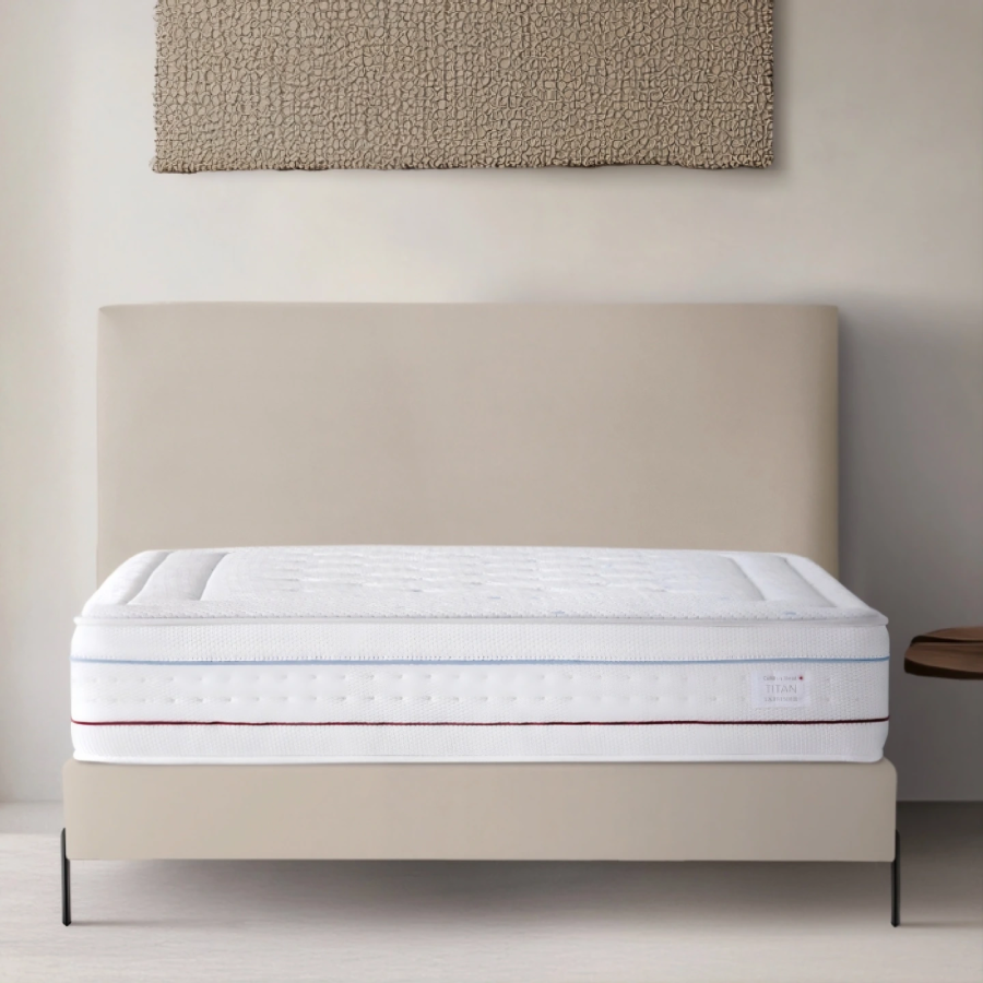 copy of Mountain fox cushion